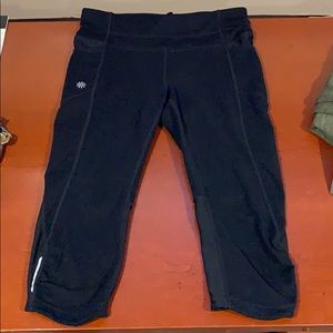 Athleta Cropped Leggings